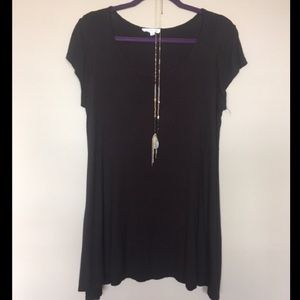 👠Black Draped asymmetrical top by SOCIALITE